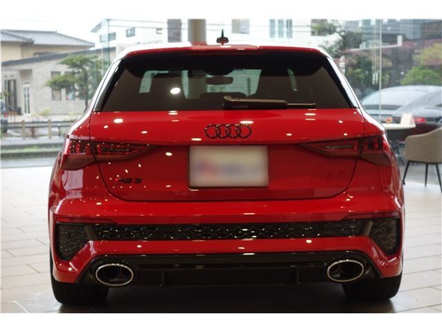 2023 AUDI RS3 SPORTBACK — фото 10