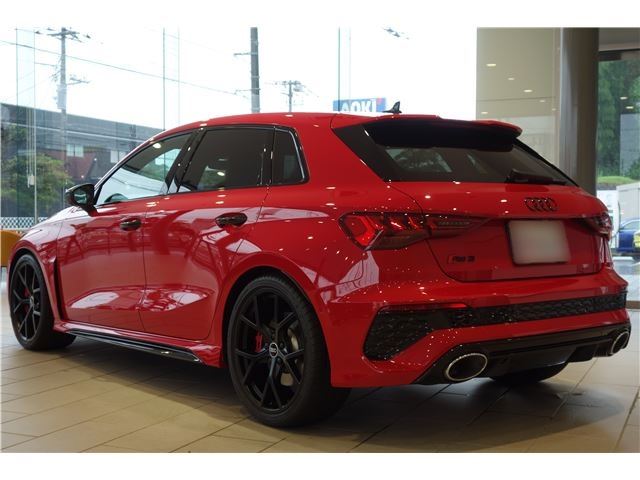 2023 AUDI RS3 SPORTBACK — фото 9