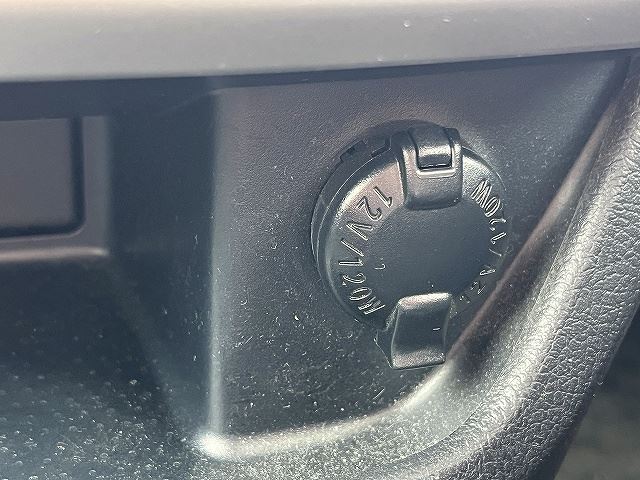 صورة مصغرة 16 لـ 2010 Toyota VOXY