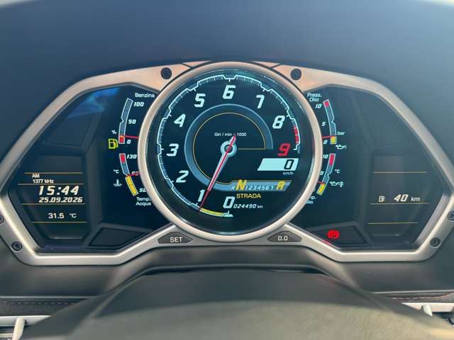 2015 Lamborghini AVENTADOR ROADSTER — миниатюра 11