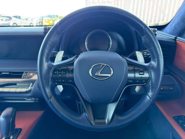 2017 Lexus LC — миниатюра 45