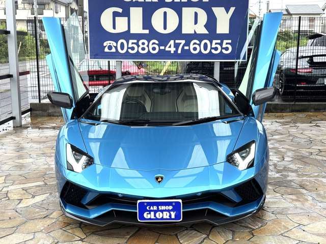 صورة 2 لـ 2019 Lamborghini AVENTADOR ROADSTER