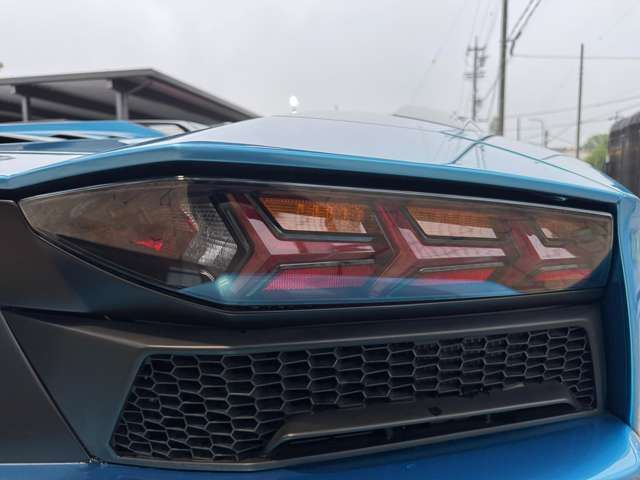 2019 Lamborghini AVENTADOR ROADSTER — миниатюра 51