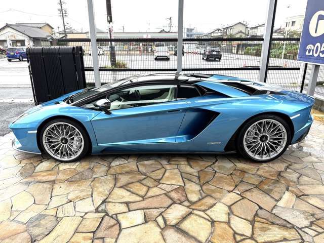 2019 Lamborghini AVENTADOR ROADSTER — миниатюра 64
