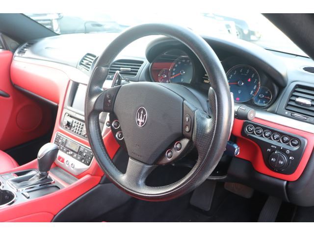 2012 Maserati GRAN TURISMO 缩略图 12