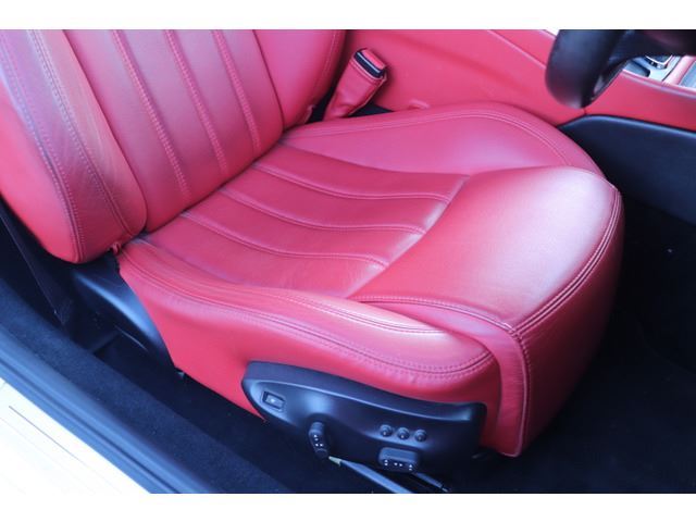 2012 Maserati GRAN TURISMO 缩略图 14