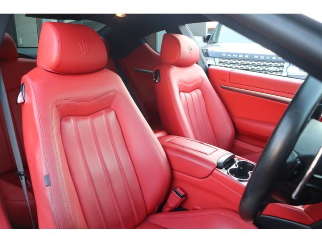 2012 Maserati GRAN TURISMO 缩略图 13