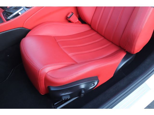 2012 Maserati GRAN TURISMO 缩略图 18