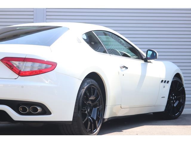 2012 Maserati GRAN TURISMO 缩略图 33