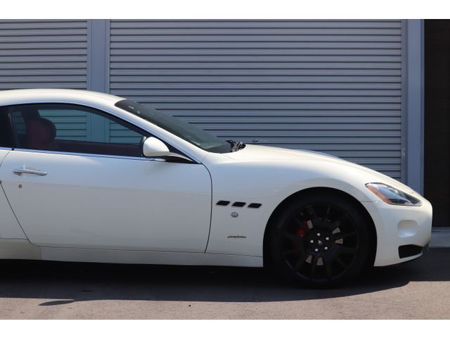 2012 Maserati GRAN TURISMO 缩略图 37