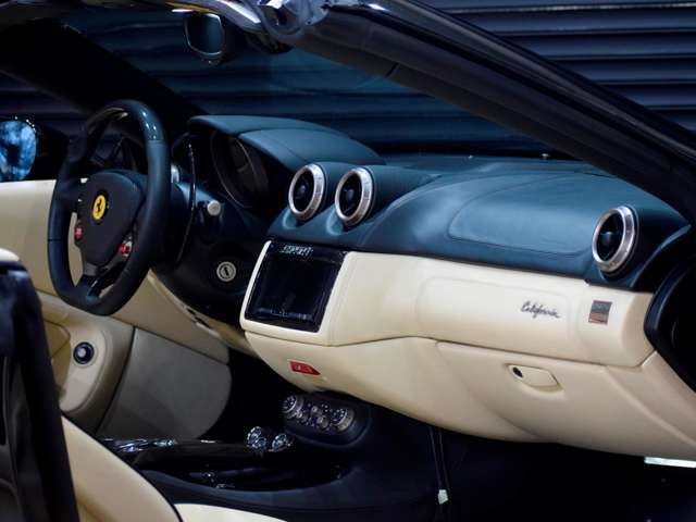 2009 Ferrari CALIFORNIA — миниатюра 60