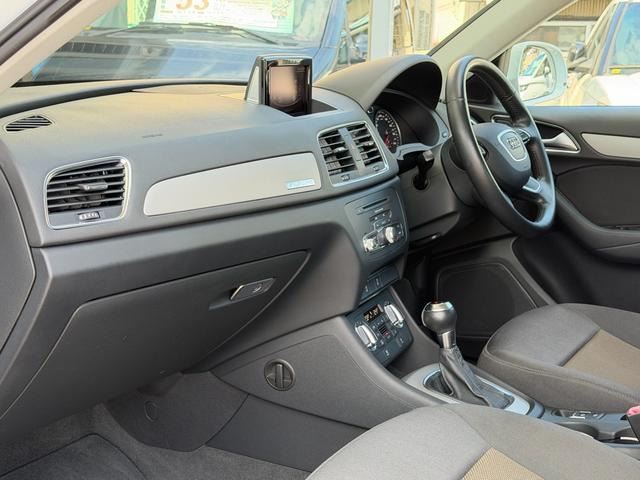 صورة مصغرة 39 لـ 2012 AUDI Q3