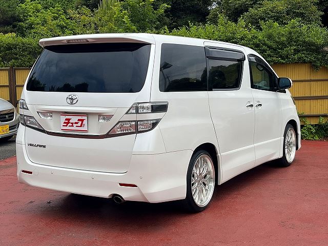 2009 Toyota VELLFIRE — фото 3