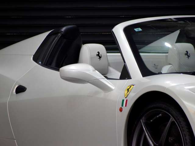 صورة مصغرة 17 لـ 2019 Ferrari 458 SPIDER