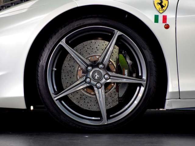 صورة مصغرة 32 لـ 2019 Ferrari 458 SPIDER
