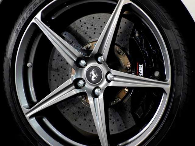 صورة مصغرة 34 لـ 2019 Ferrari 458 SPIDER