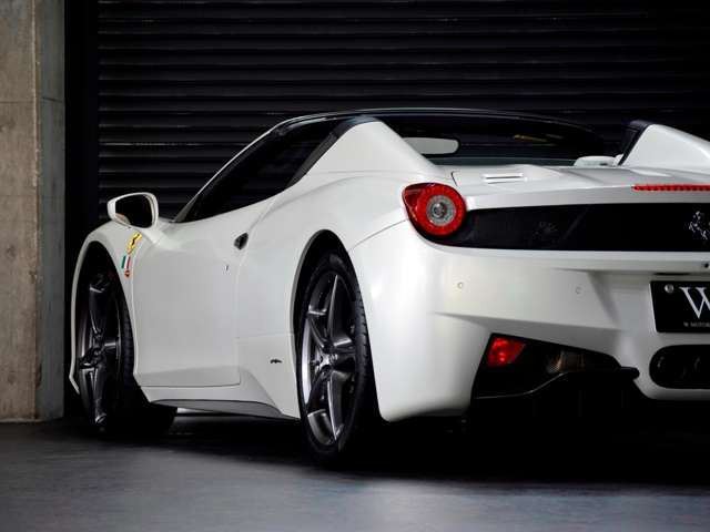 صورة مصغرة 38 لـ 2019 Ferrari 458 SPIDER