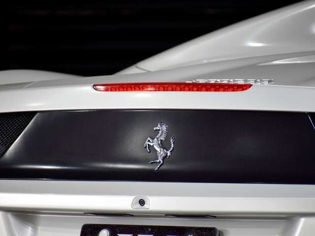 صورة مصغرة 39 لـ 2019 Ferrari 458 SPIDER