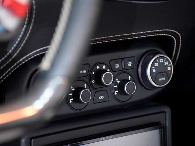 صورة مصغرة 62 لـ 2019 Ferrari 458 SPIDER