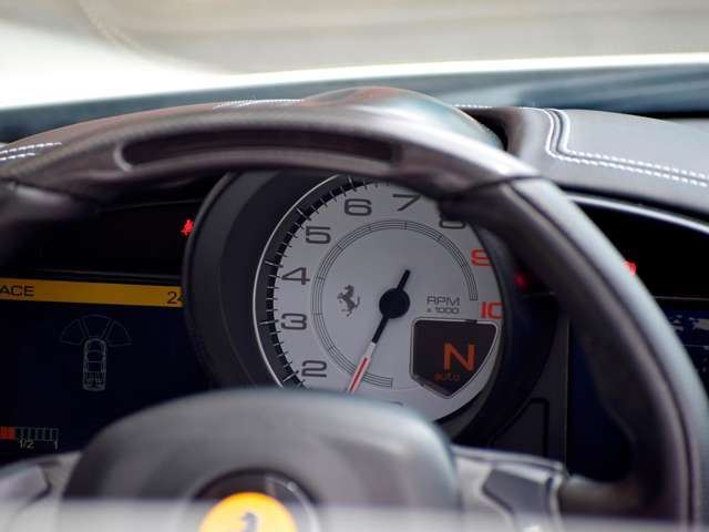 صورة مصغرة 64 لـ 2019 Ferrari 458 SPIDER