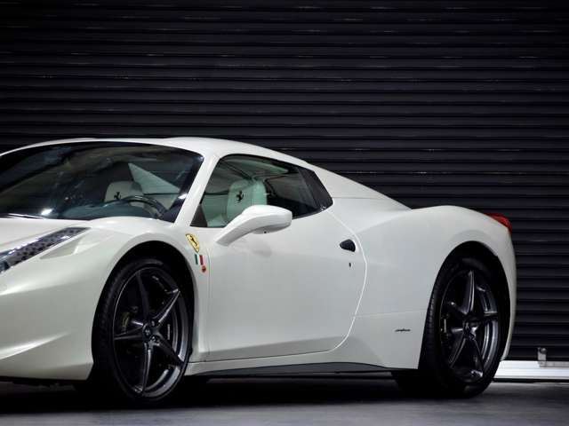 صورة 6 لـ 2019 Ferrari 458 SPIDER
