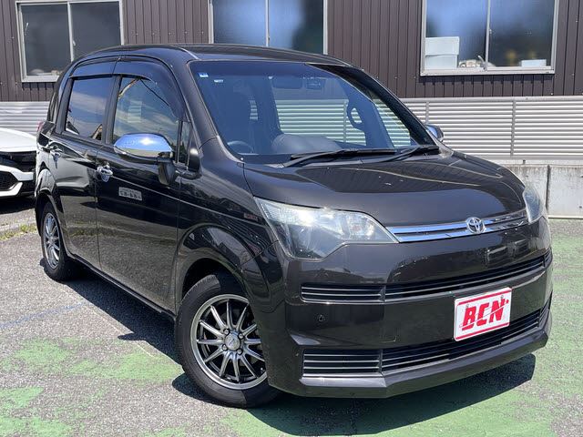 صورة 7 لـ 2016 Toyota SPADE