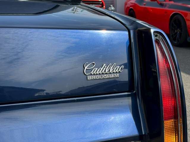 1994 Cadillac FLEETWOOD — миниатюра 23