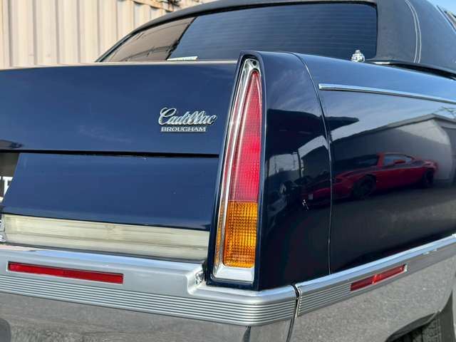 1994 Cadillac FLEETWOOD — миниатюра 33