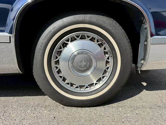 1994 Cadillac FLEETWOOD — миниатюра 35