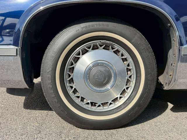 1994 Cadillac FLEETWOOD — миниатюра 37