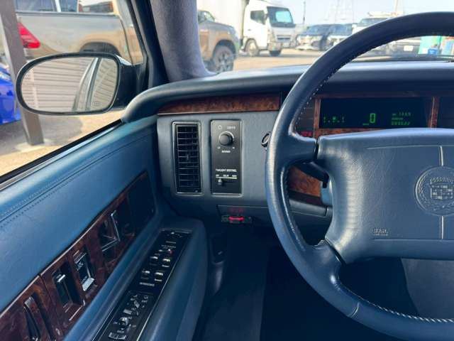 1994 Cadillac FLEETWOOD — миниатюра 43