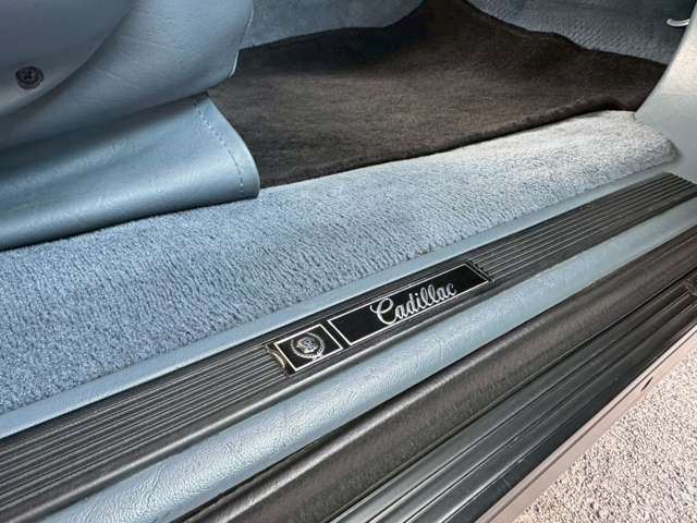 1994 Cadillac FLEETWOOD — миниатюра 59