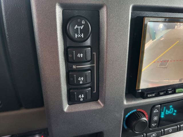 2004 Hummer H2 缩略图 28