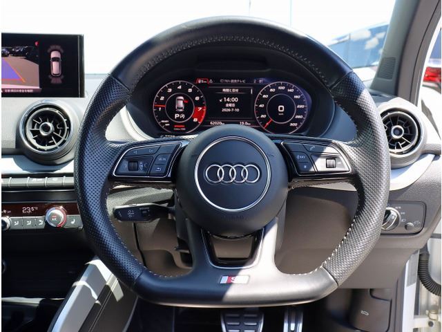 2020 AUDI SQ2 — миниатюра 24