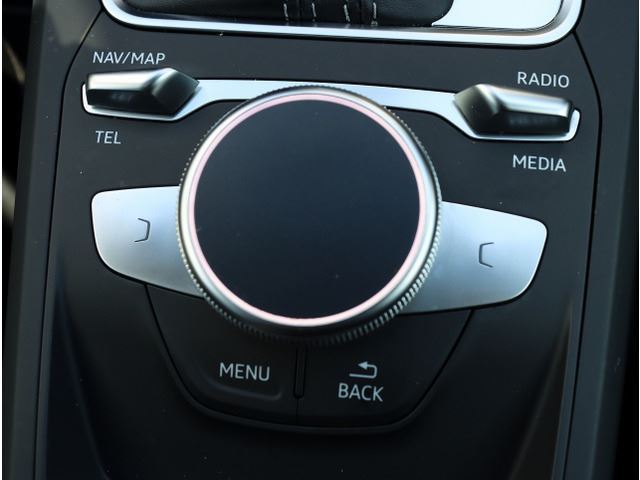 2020 AUDI SQ2 — миниатюра 45