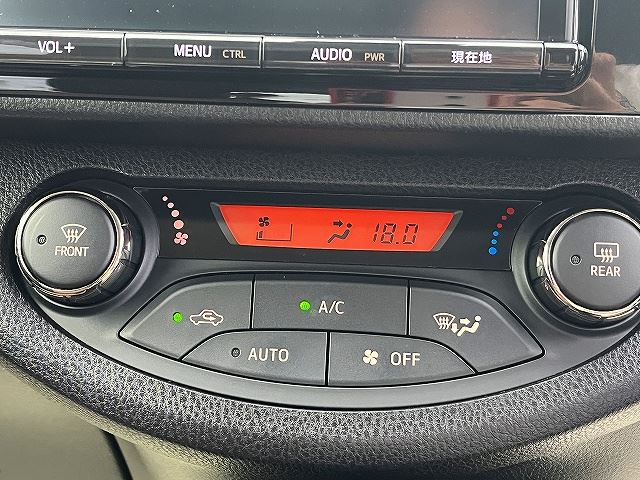 2017 Toyota VITZ 缩略图 15