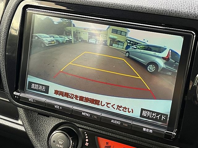 2017 Toyota VITZ 缩略图 11