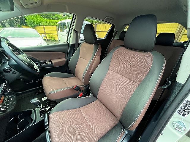 2017 Toyota VITZ 缩略图 19