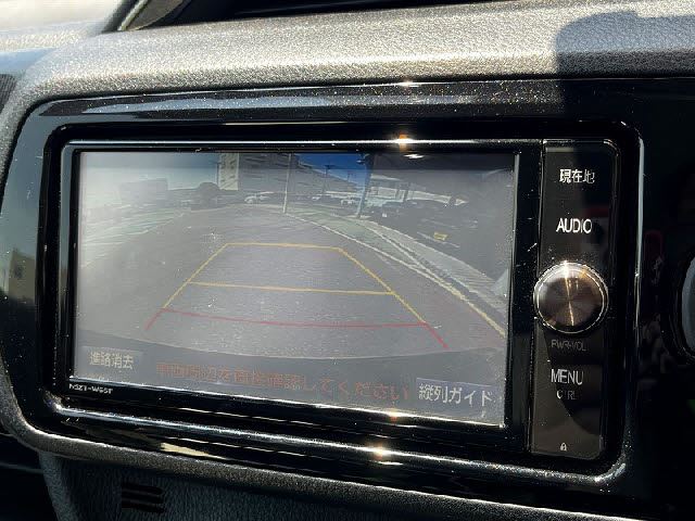 2017 Toyota VITZ 缩略图 16