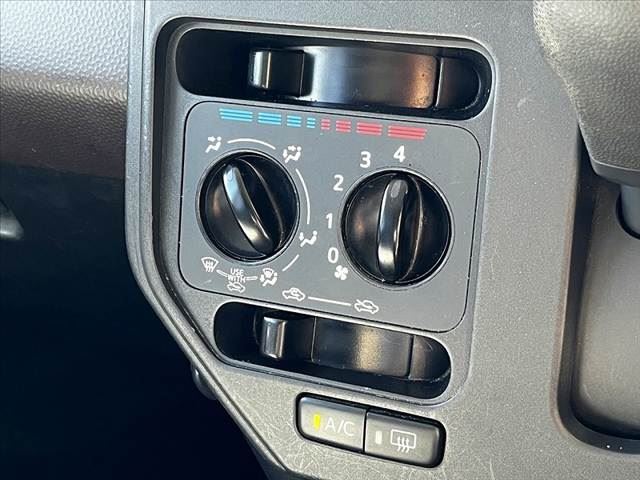 2018 Toyota ROOMY 缩略图 13