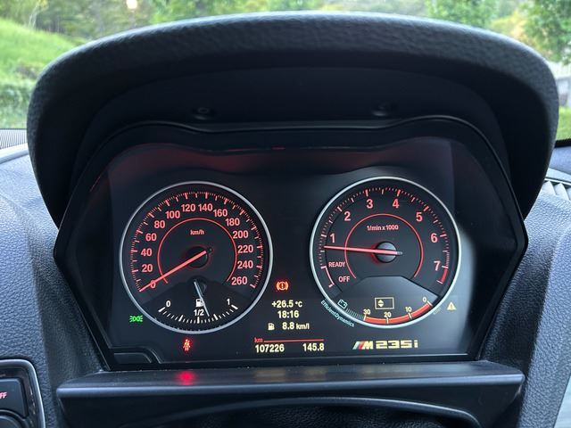2014 BMW 2 SERIES 照片 10