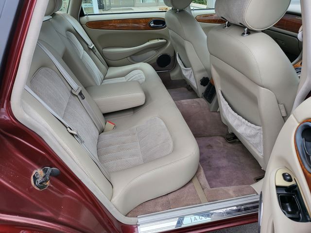 صورة مصغرة 13 لـ 1999 Jaguar XJ