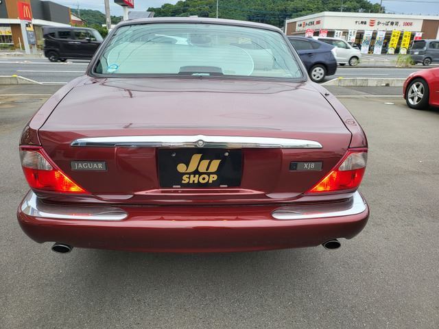 1999 Jaguar XJ — фото 9