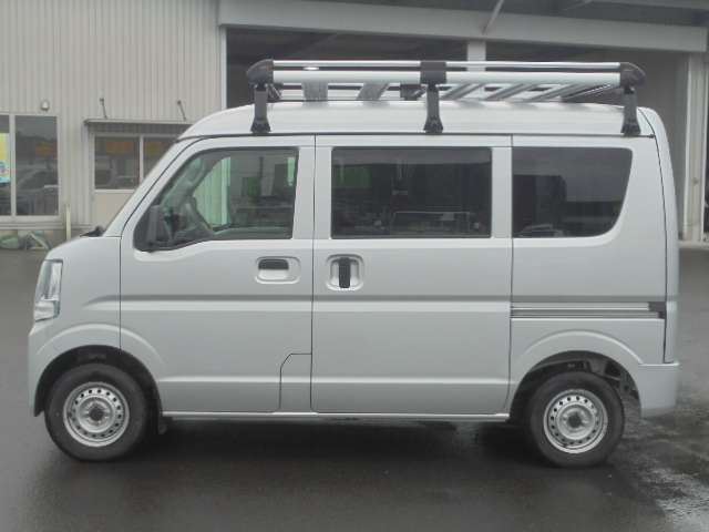 صورة 2 لـ 2021 Nissan NV100CLIPPER RIO