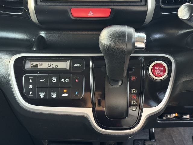 2012 Honda N-BOX CUSTOM 缩略图 23