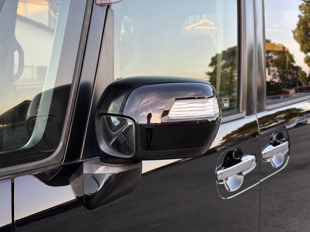 2012 Honda N-BOX CUSTOM 缩略图 44