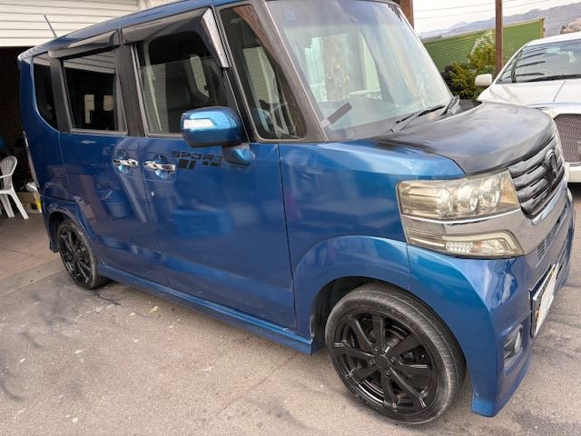 2012 Honda N-BOX CUSTOM 照片 1