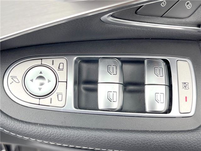 2016 Mercedes-BENZ GLC — миниатюра 28