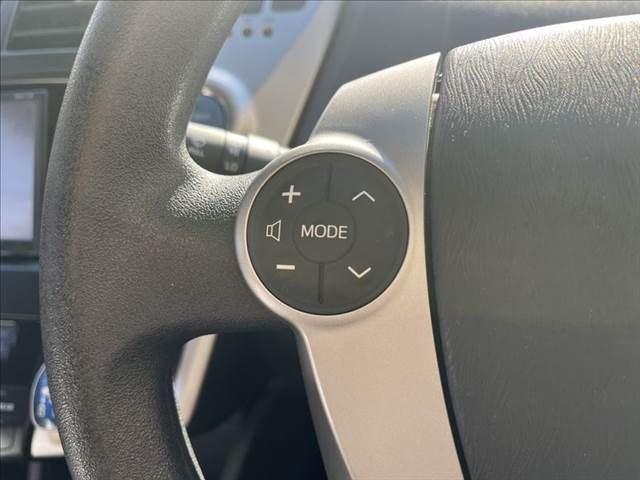 2011 Toyota PRIUS ALPHA 缩略图 37