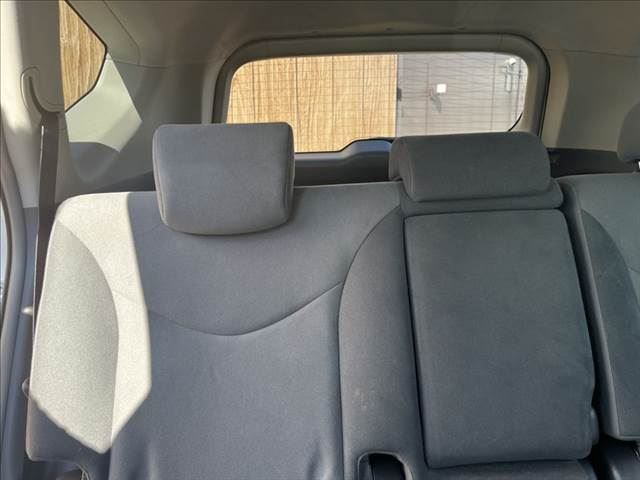 2011 Toyota PRIUS ALPHA 缩略图 49